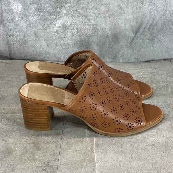 Jack Rogers Women's Mocha Leather Ronnie Perforated Peep-Toe Sandals SZ 7 - Picture 1 of 9